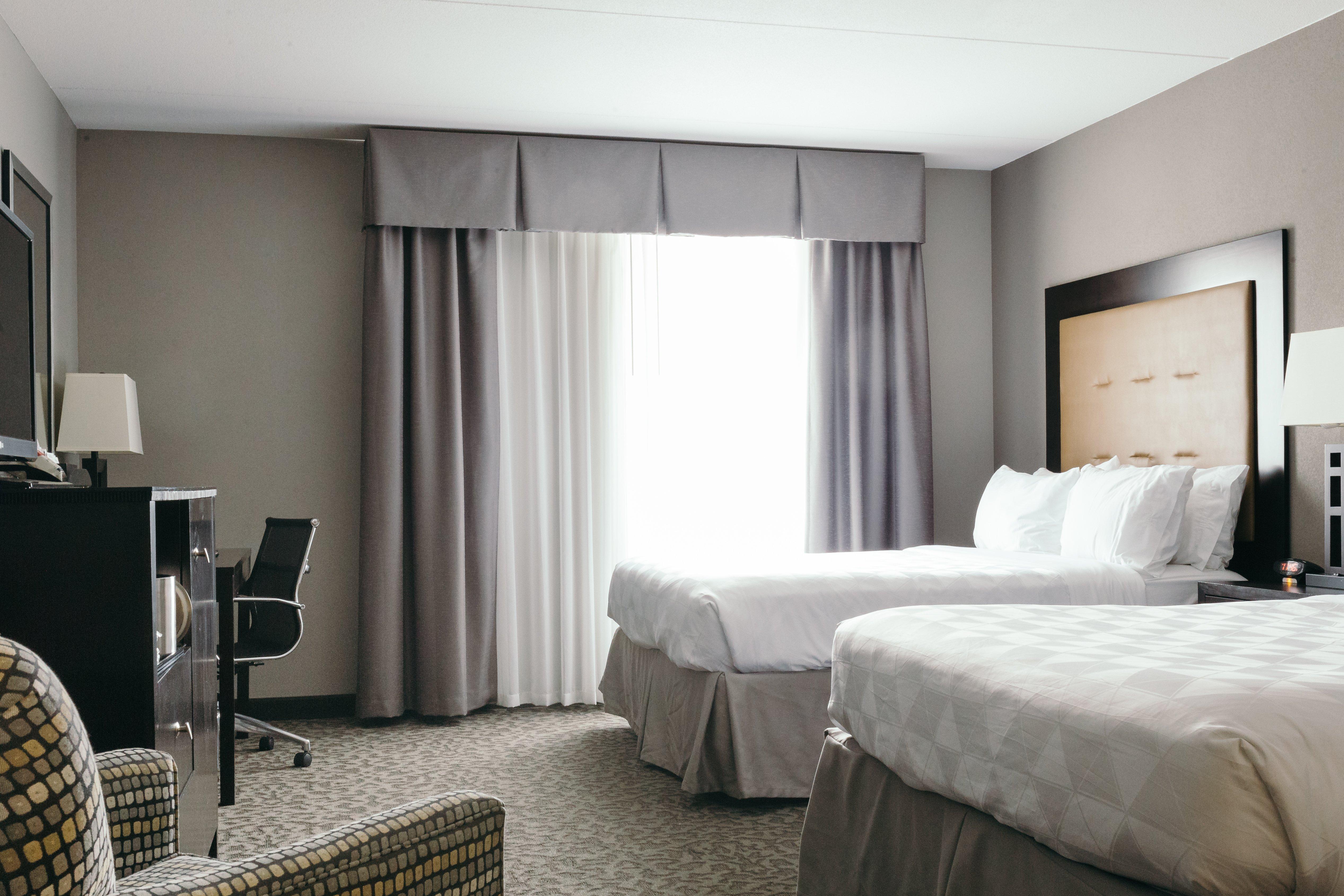 Holiday Inn And Suites East Peoria, An Ihg Hotel Экстерьер фото