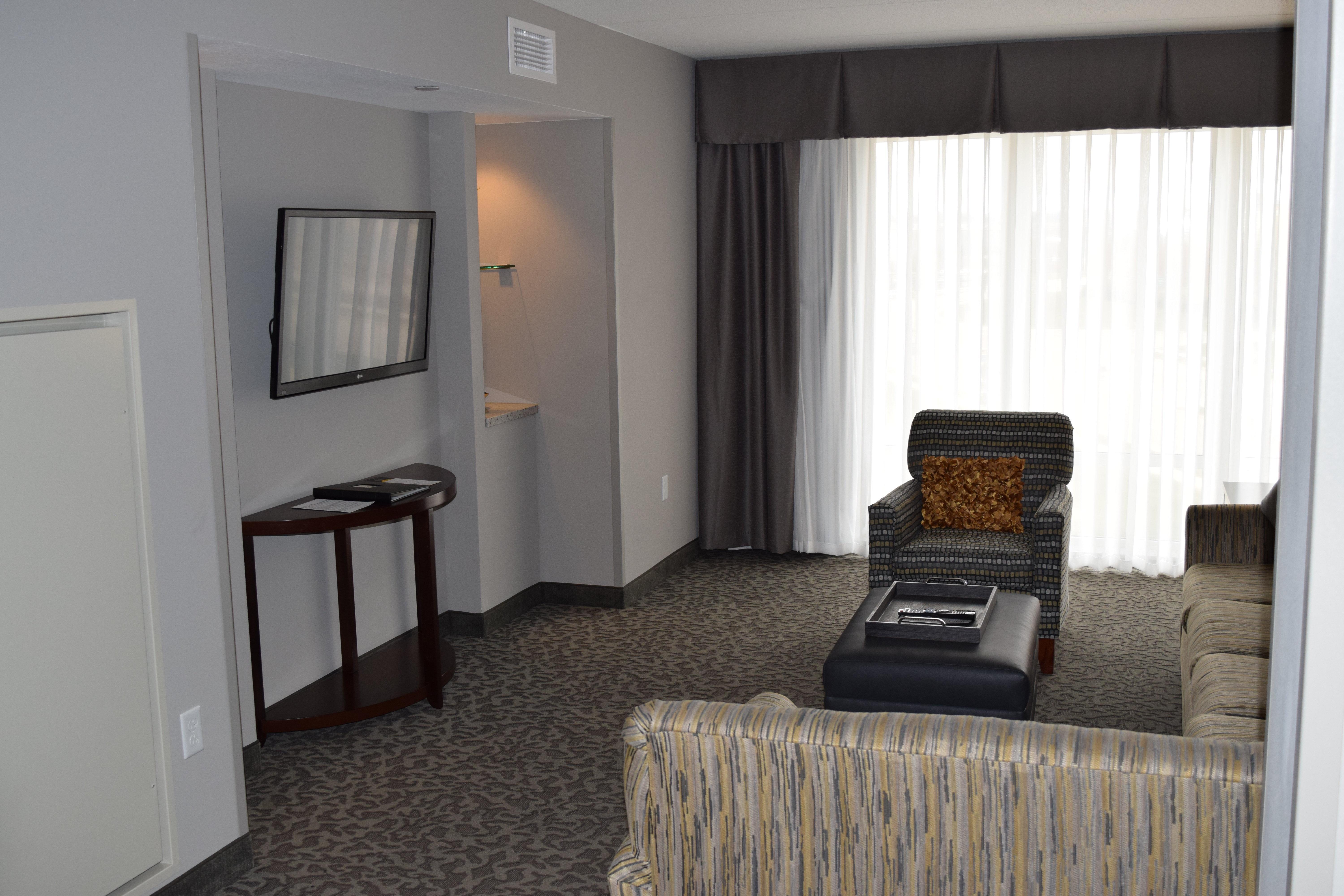 Holiday Inn And Suites East Peoria, An Ihg Hotel Экстерьер фото