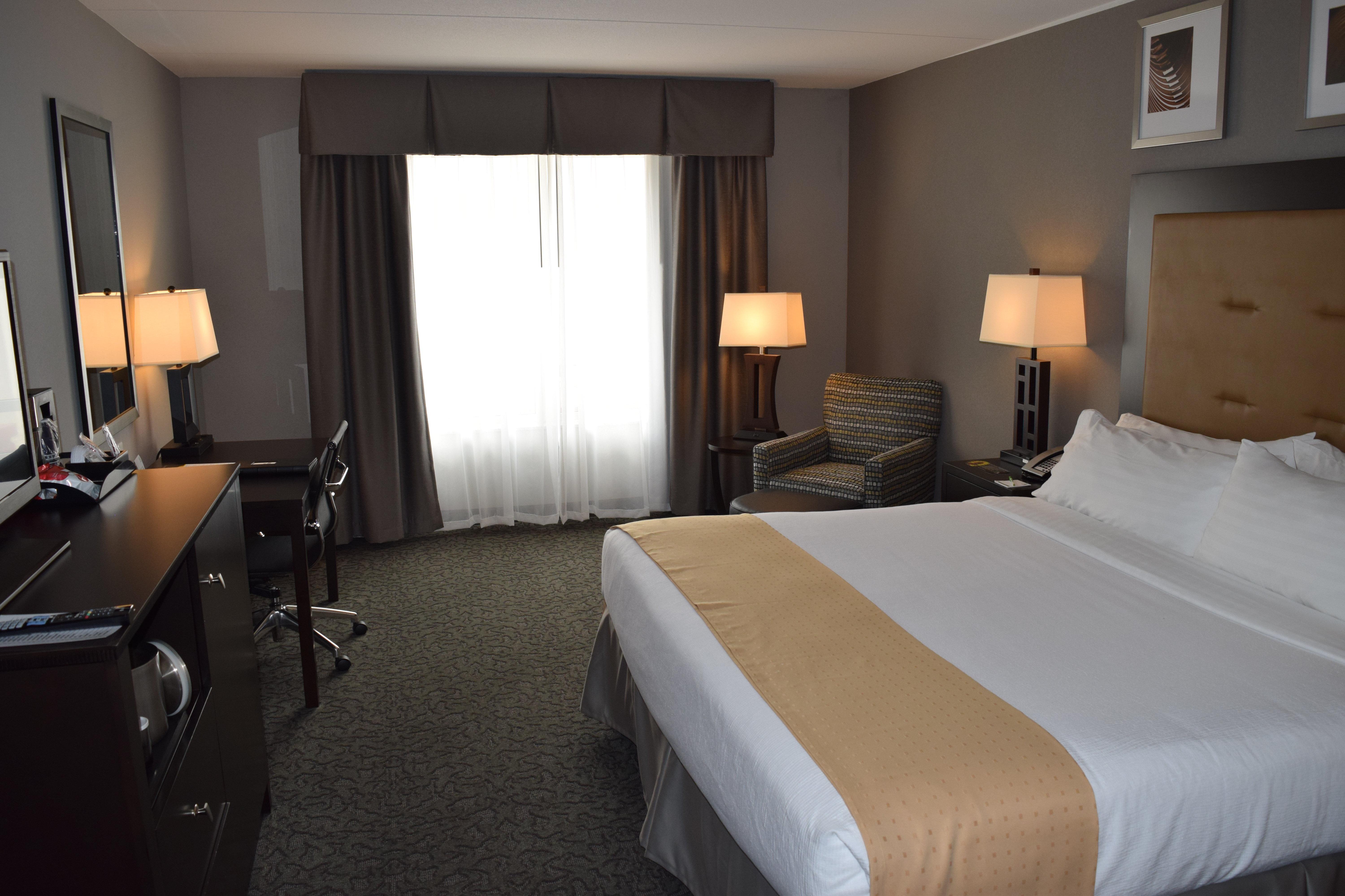 Holiday Inn And Suites East Peoria, An Ihg Hotel Экстерьер фото