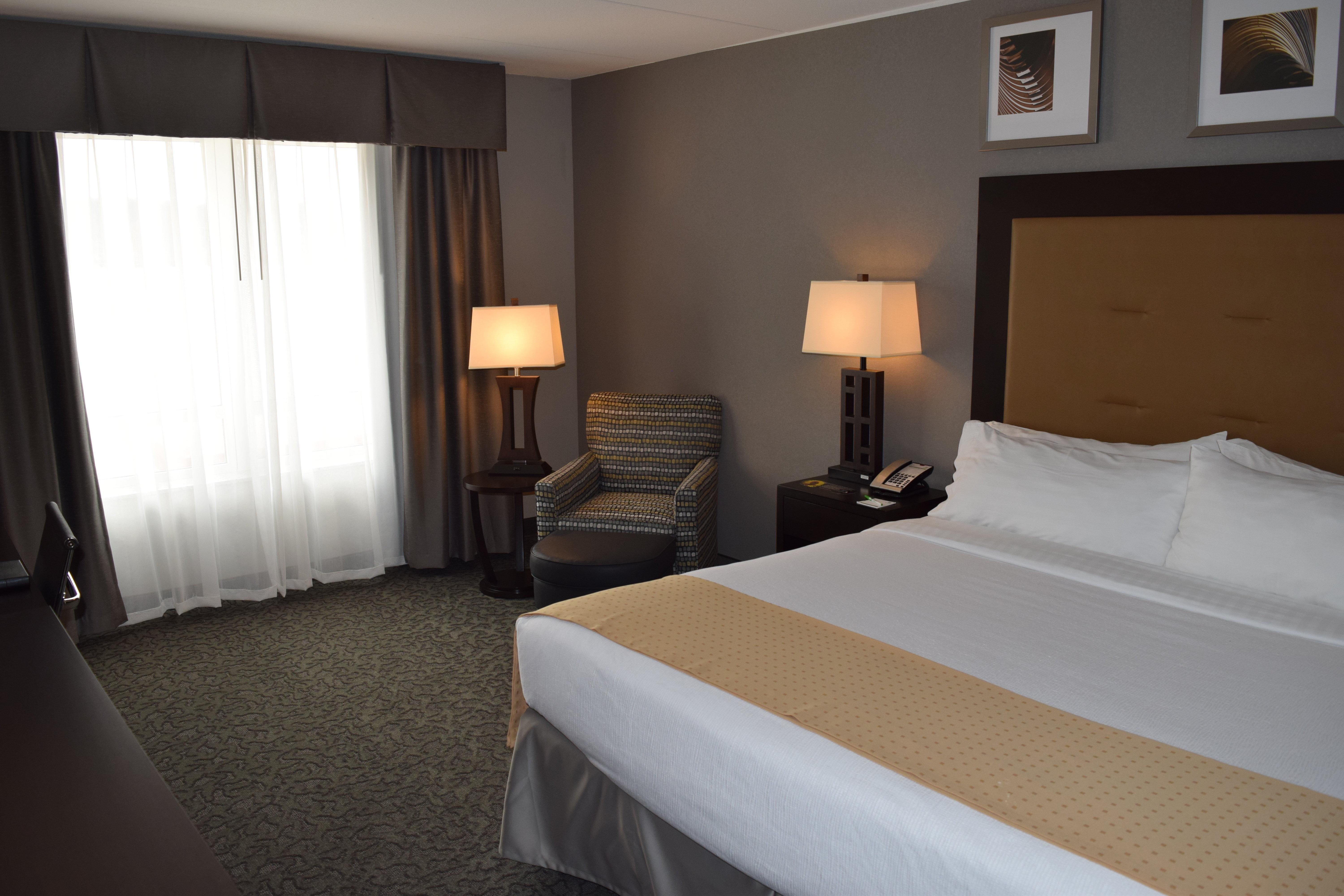 Holiday Inn And Suites East Peoria, An Ihg Hotel Экстерьер фото